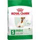 Royal Canin Mini Adult 8+ (4-10 kg) Száraz Kutyatáp - 8 kg